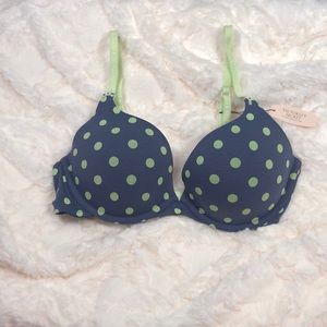 NWT Victoria's Secret Push Up Bra Size 34C